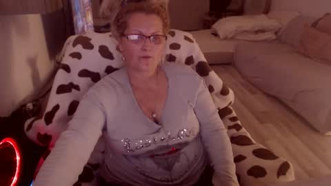 Alexxa online show from January 12, 11:32 pm