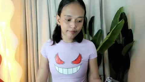 Crystal mae online show from April 18, 7:58 pm