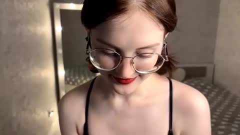 Annie PVT IS OPEN online show from July 15, 9:41 pm