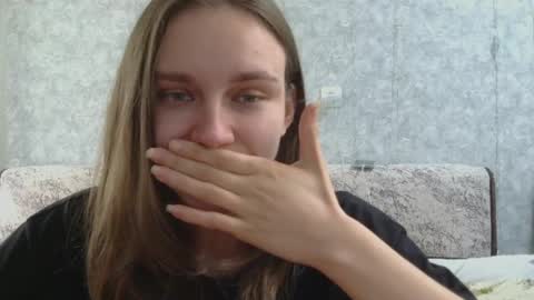 dolcezza_ online show from June 4, 2:43 pm