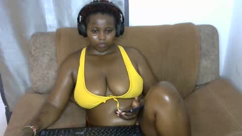 doll_9 online show from December 15, 1:44 am