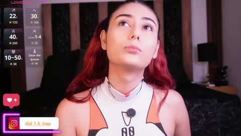 doll_kira_ online show from April 11, 2:21 pm