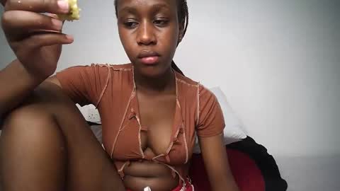 dollberry online show from January 2, 10:58 am