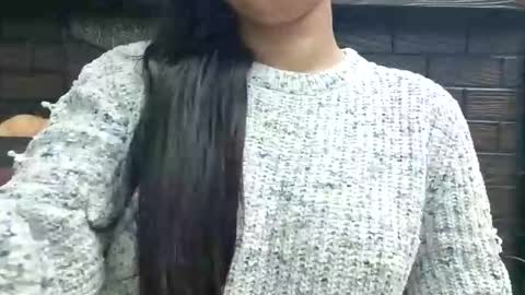 dollmeenu online show from October 30, 6:20 pm