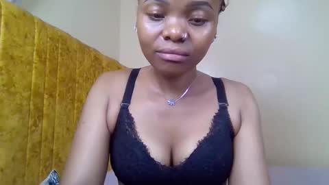 Dolly online show from April 16, 8:08 pm