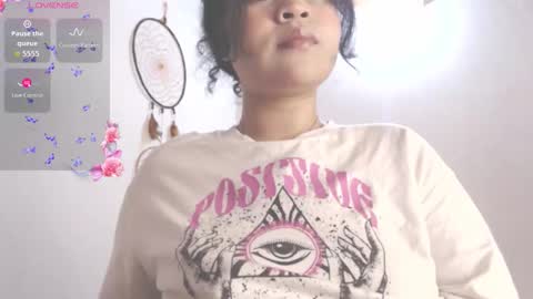 Snapshot of dollysweet666 chatting on October 23, 12:22 pm dollysweet666 online show from October 23, 12:22 pm