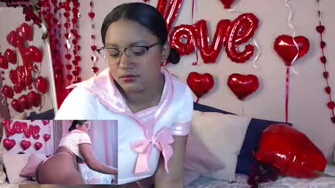 domiiniquex online show from February 16, 1:00 pm