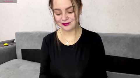 Mary online show from December 15, 2:11 pm