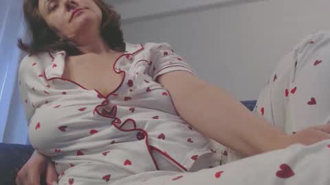 DonnaMagdalena online show from March 9, 3:04 pm