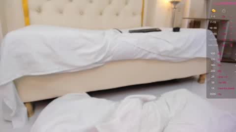 Paula DiazGMT-5 0730 - 1400 online show from December 5, 1:01 pm