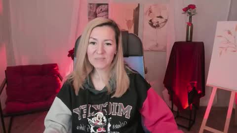 Donna online show from March 19, 7:18 pm