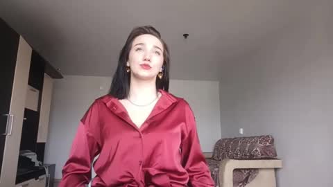 Jacqueline online show from March 2, 7:15 am