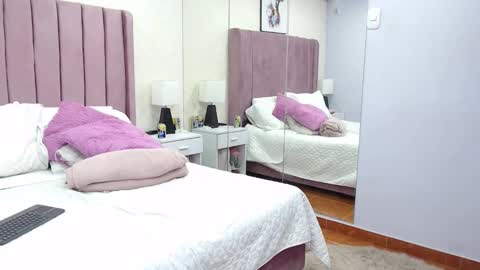 Anny online show from November 26, 1:23 pm