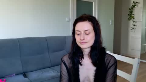 dormineaa online show from July 20, 10:39 am
