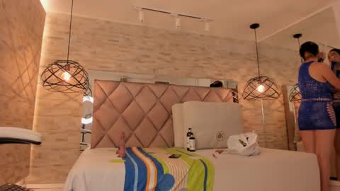  DOROTHY online show from March 8, 3:37 am