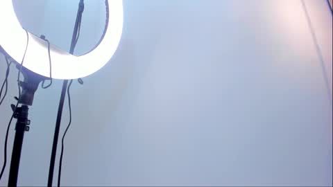  DOROTHY online show from February 28, 9:31 am