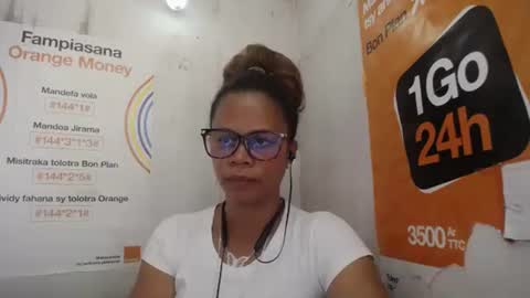 DorothyInsky online show from February 24, 10:13 am