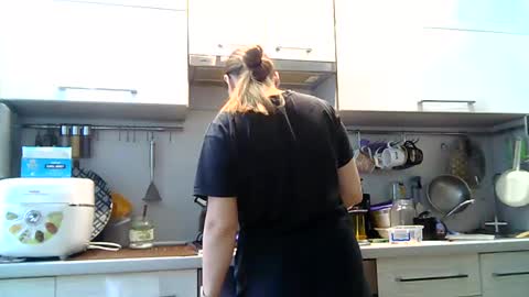 Dorrie Ann online show from January 19, 7:36 am