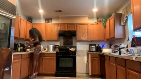 Dreamgirl4uu online show from February 12, 7:02 pm