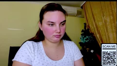 Mila online show from February 3, 4:01 pm