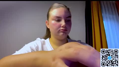 Mila online show from July 27, 2:58 pm