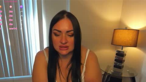 dreamyhousewife1 online show from October 28, 4:57 pm