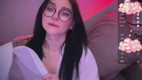 Tara  online show from February 11, 6:11 pm