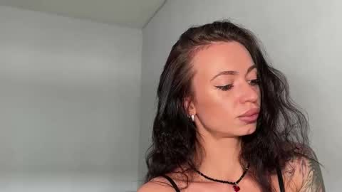 Bella online show from March 22, 4:51 am