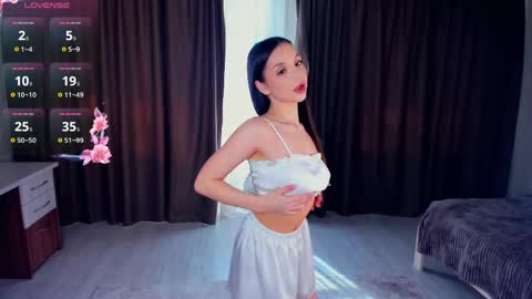 Emma online show from April 12, 5:10 am