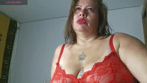 Im Dulce online show from March 31, 11:27 pm