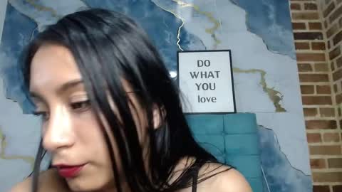Dulce online show from May 29, 2:09 am