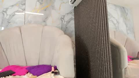 Dulce online show from April 11, 7:45 am