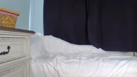 Erin online show from January 11, 8:21 pm