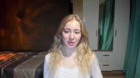 fansly - yourbestbaby online show from January 14, 4:06 am