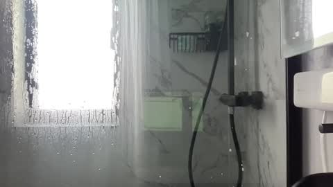 Nadia Ferreira  online show from December 30, 12:31 pm