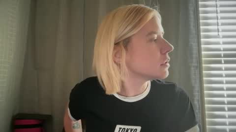 americnbarbie online show from November 15, 2:29 pm