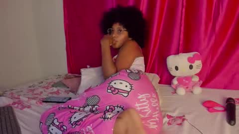 Luci  online show from March 14, 4:46 am