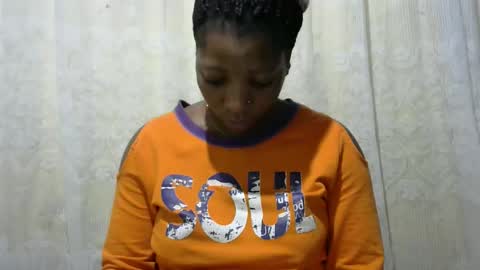 ebony_candy1998 online show from May 4, 4:49 am