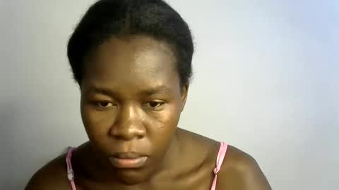 ebony_lynne online show from April 18, 9:01 am