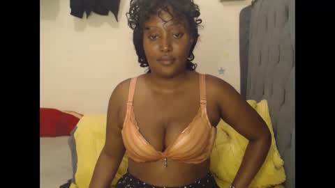 ebonyaswetly online show from April 17, 4:36 am