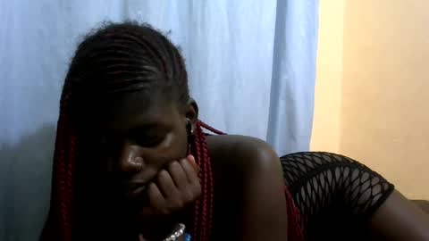 ebonybloom01 online show from October 25, 4:09 am