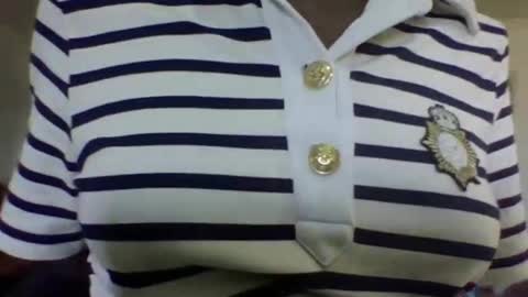 Noel online show from December 19, 5:40 am