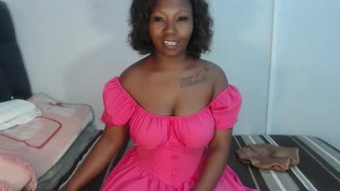 Tee online show from April 10, 6:47 pm