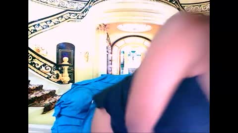 Cindy online show from December 6, 2:13 am