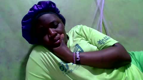 Toto online show from November 22, 5:10 am