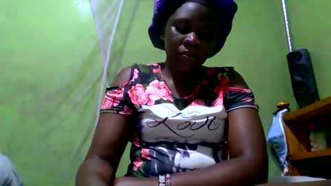 Toto online show from November 17, 1:12 pm