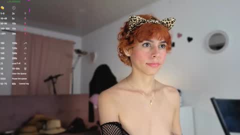 Colette online show from December 16, 3:34 am