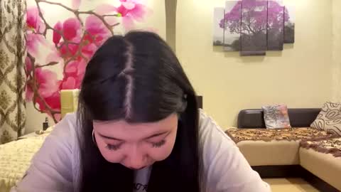 Eri online show from March 5, 6:48 pm