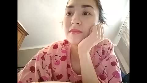 Effy online show from February 14, 11:31 am