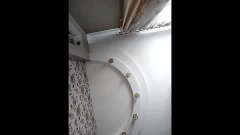 Effy online show from December 18, 9:47 am